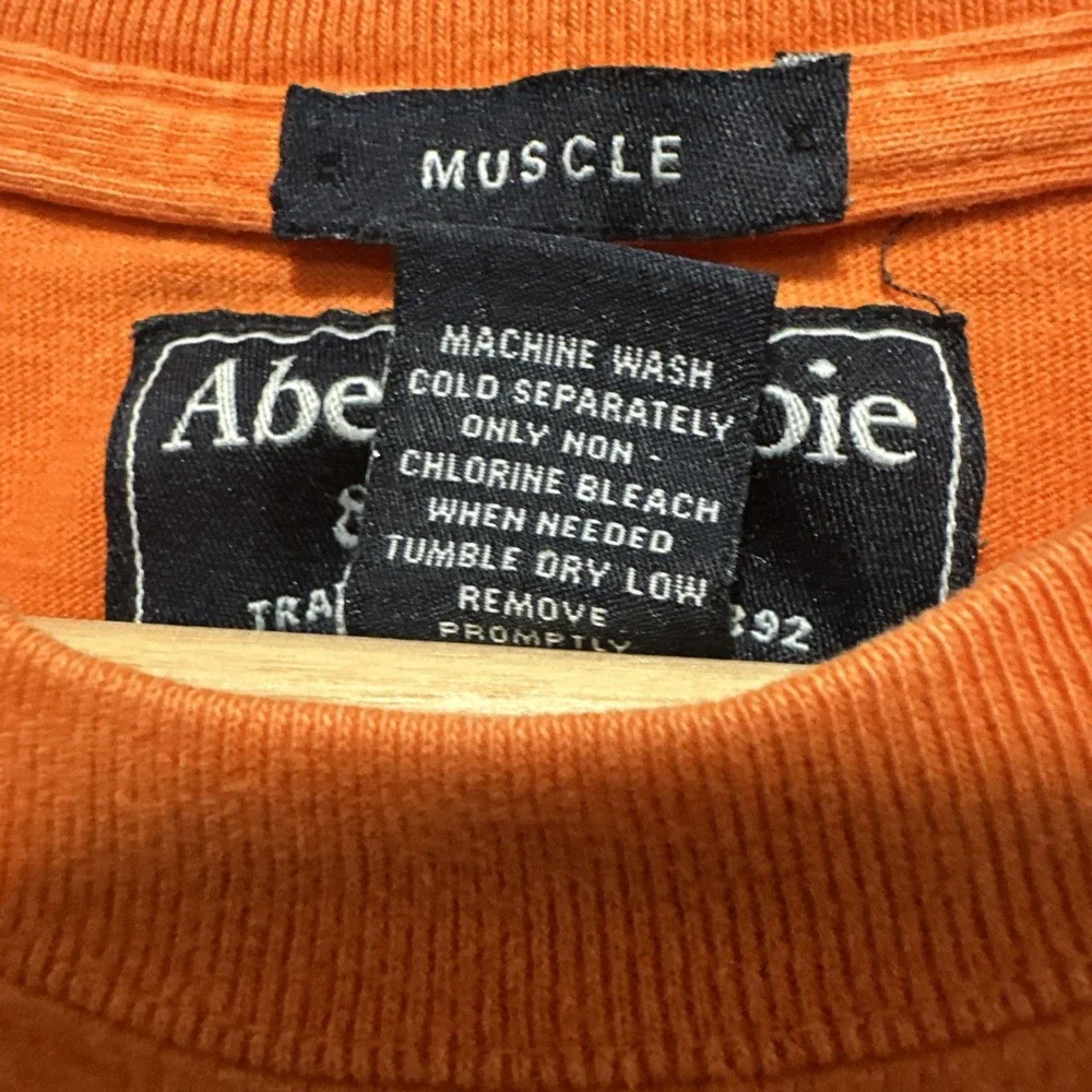 Vintage Y2K-era Abercrombie & Fitch‎ Muscle Men's L Orange T-shirt Short Sleeve